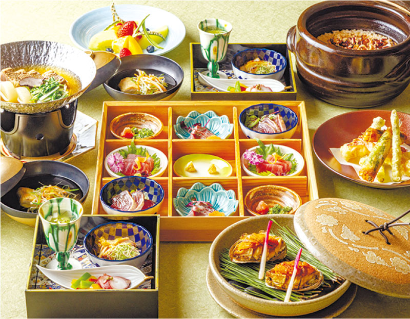 日本料理「源氏」